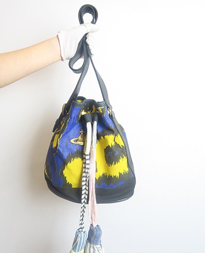Bucket Bag, front view